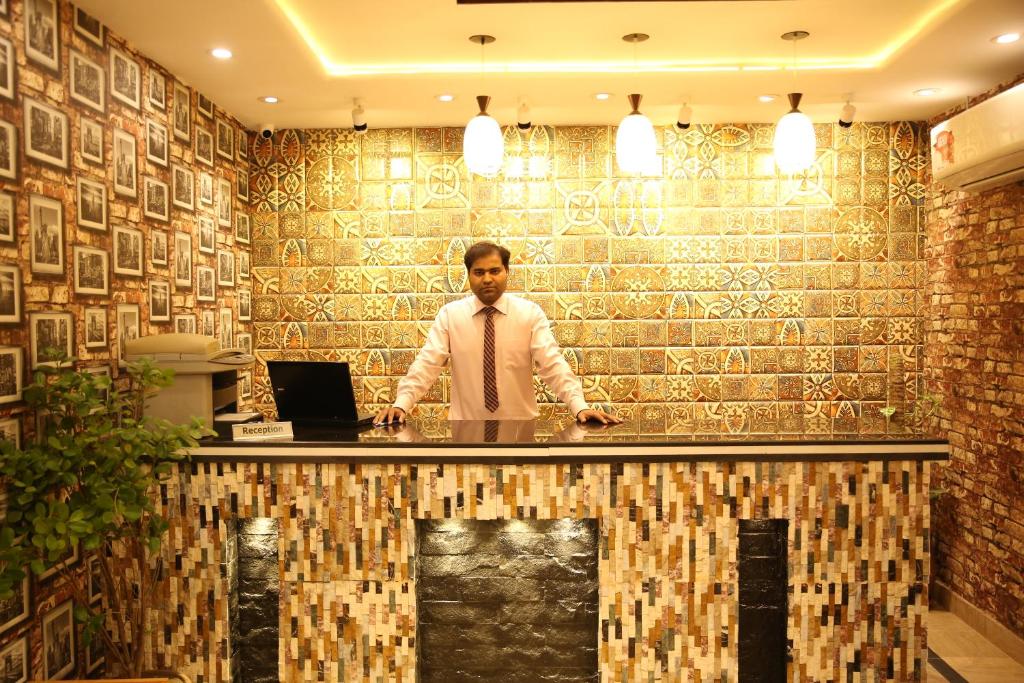 Hotel Premier Inn Gulberg