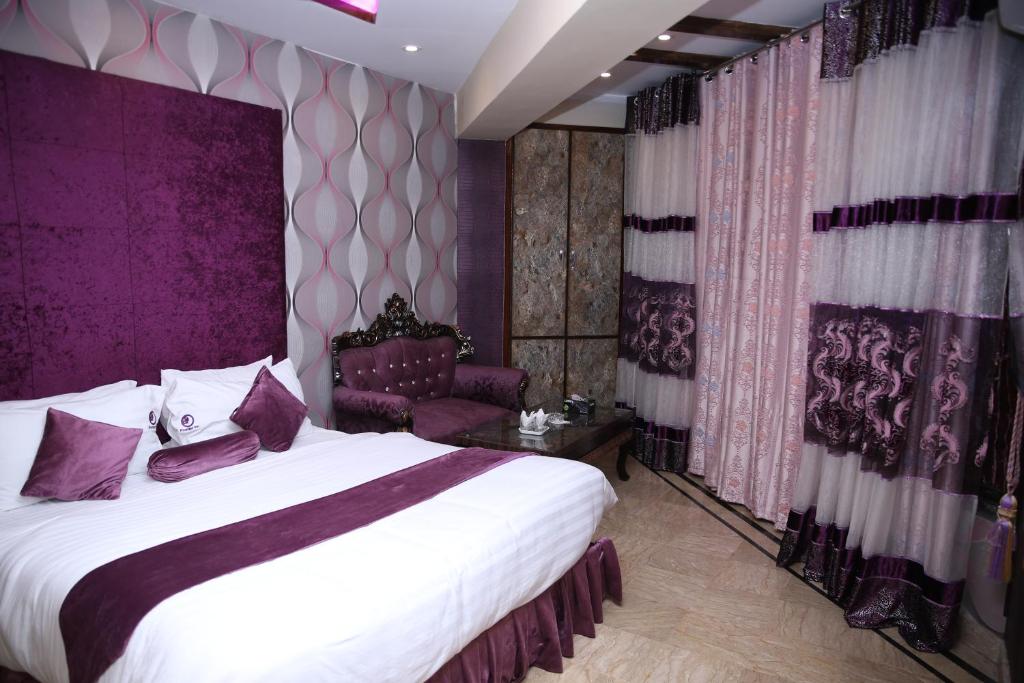 Hotel Premier Inn Gulberg