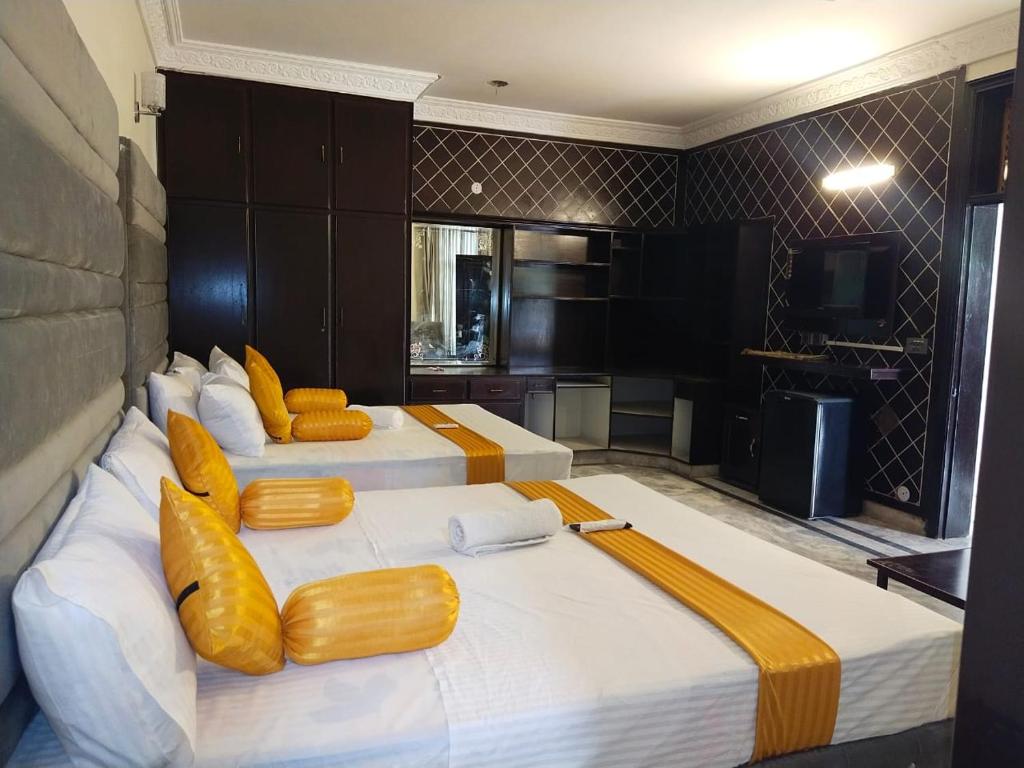 Hotel Royal Grand