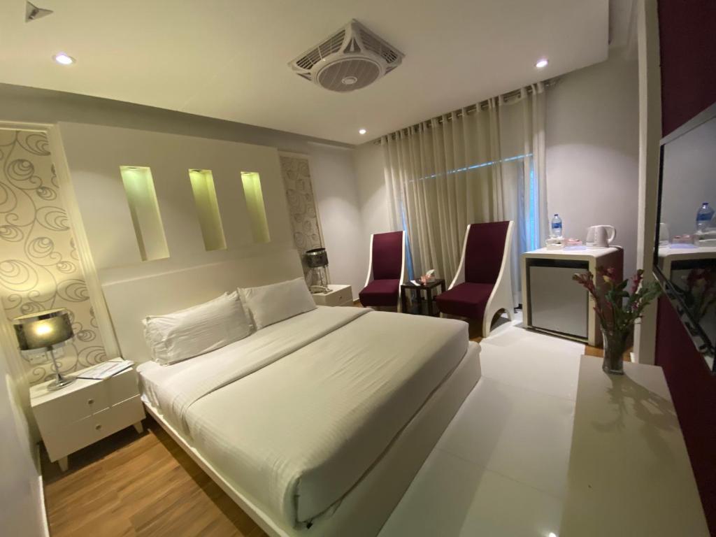 Lahore Continental Hotel