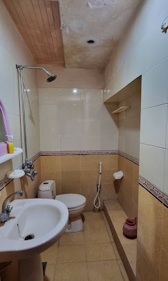 New Hajveri Hotel