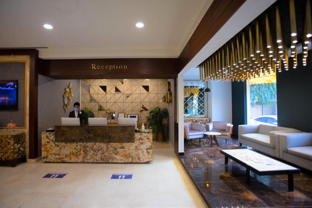 Nine Tree Luxury Hotel And Suites