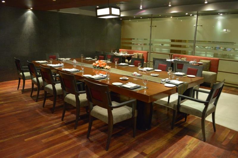 Park Lane Hotel Lahore
