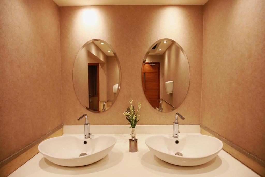 Park Lane Hotel Lahore