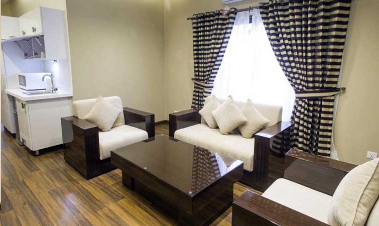 Royaute Luxury Suites and Hotel Gulberg Lahore