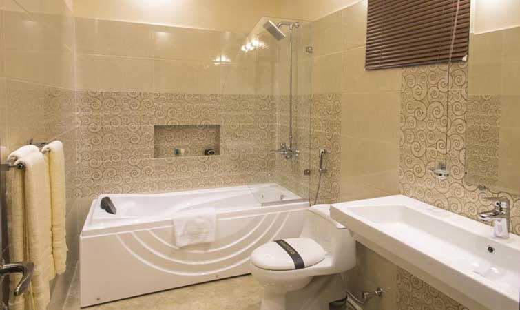 Royaute Luxury Suites and Hotel Gulberg Lahore