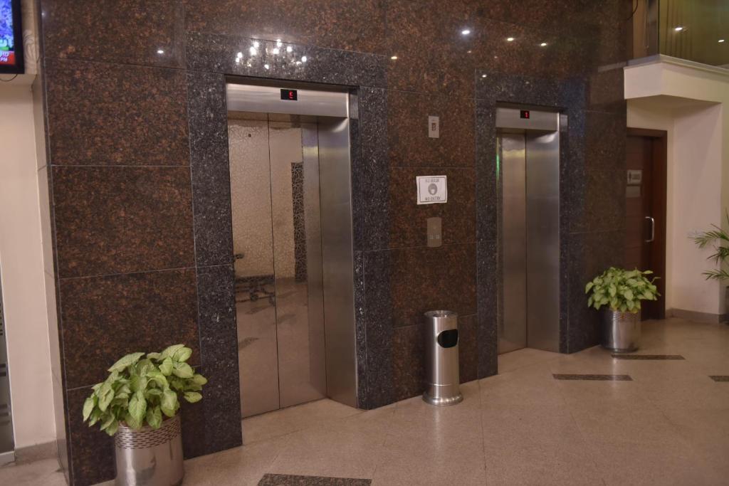 Shalimar Tower Hotel