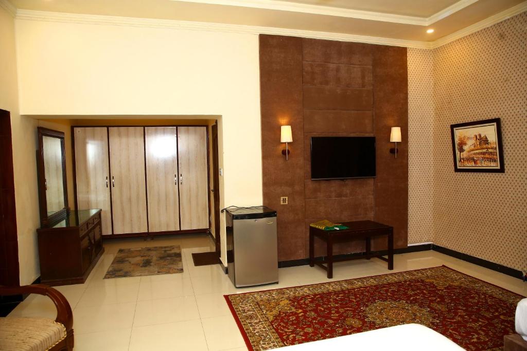 Shelton House Lahore