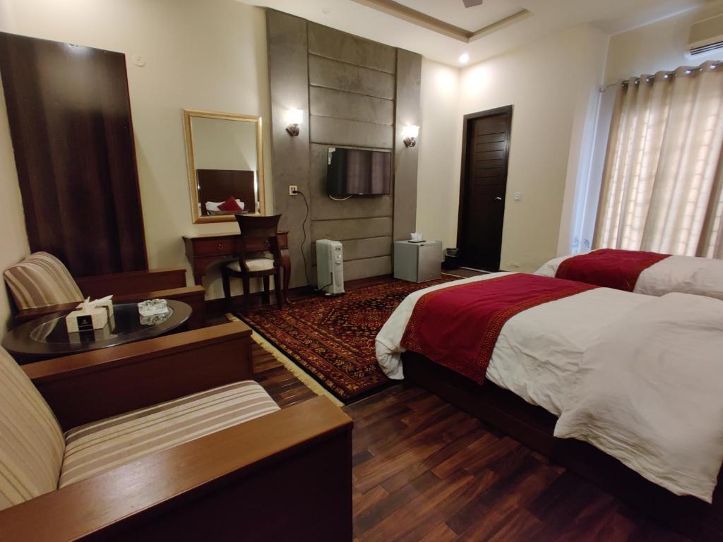 Shelton’s Rezidor Lahore
