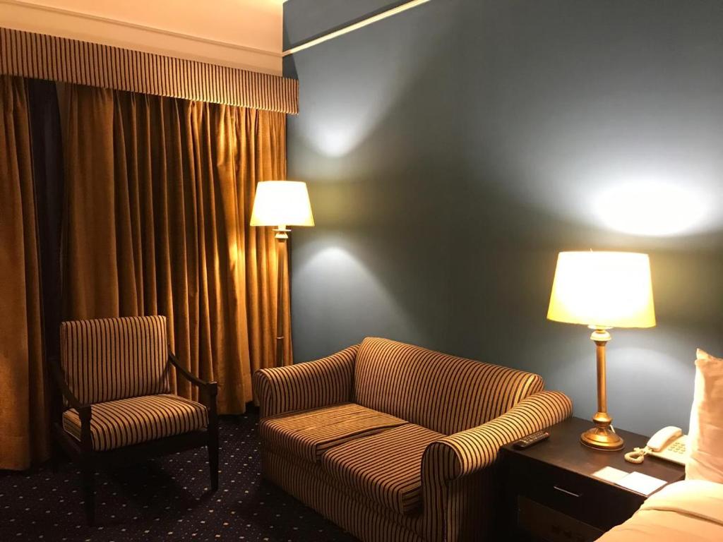 Smart Hotel Lahore