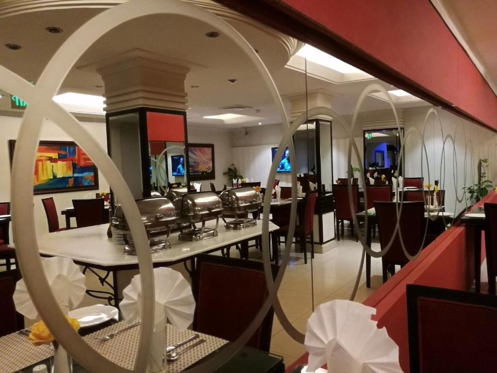 Smart Hotel Lahore