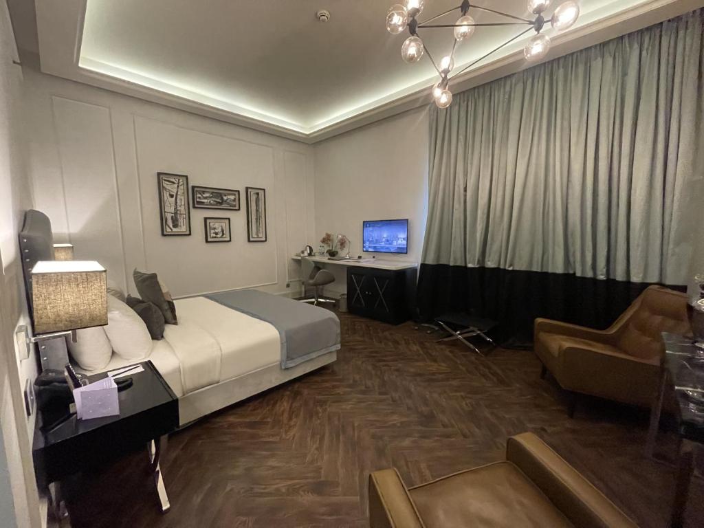 The Nishat Hotel