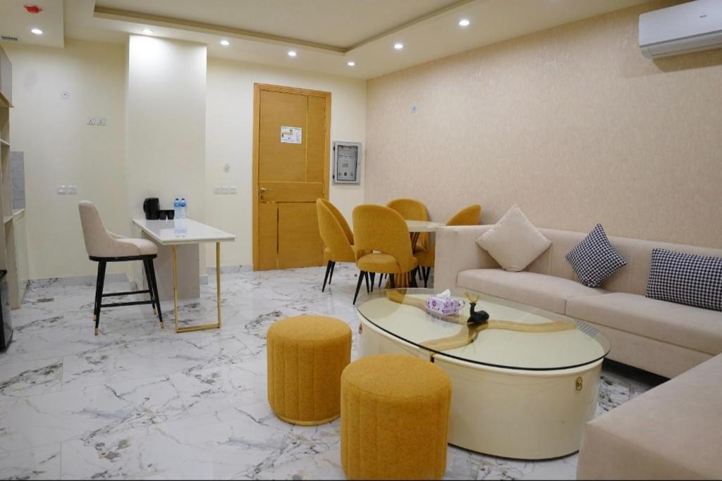 The Oasis Hotel Lahore