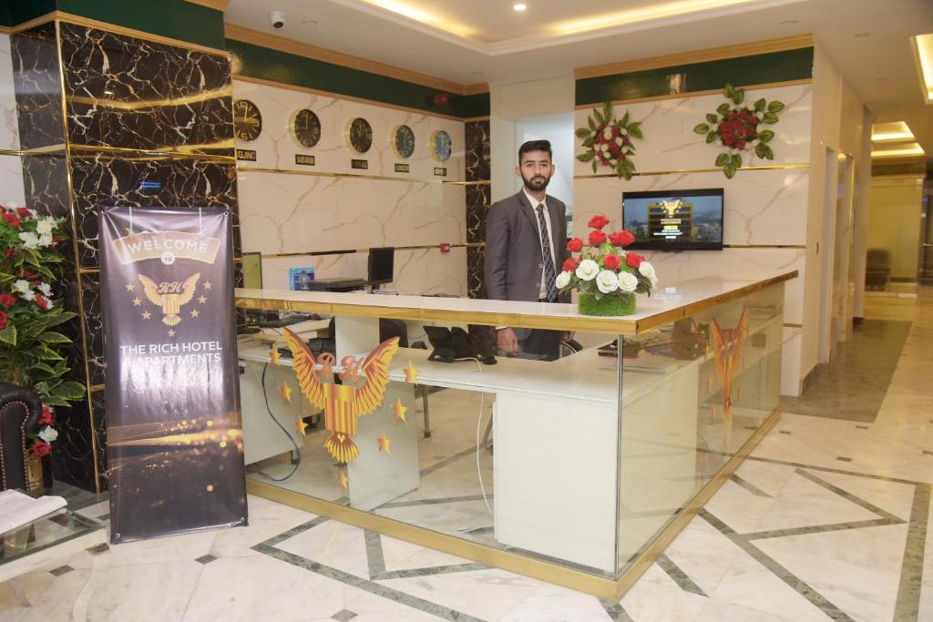 The Rich Hotel