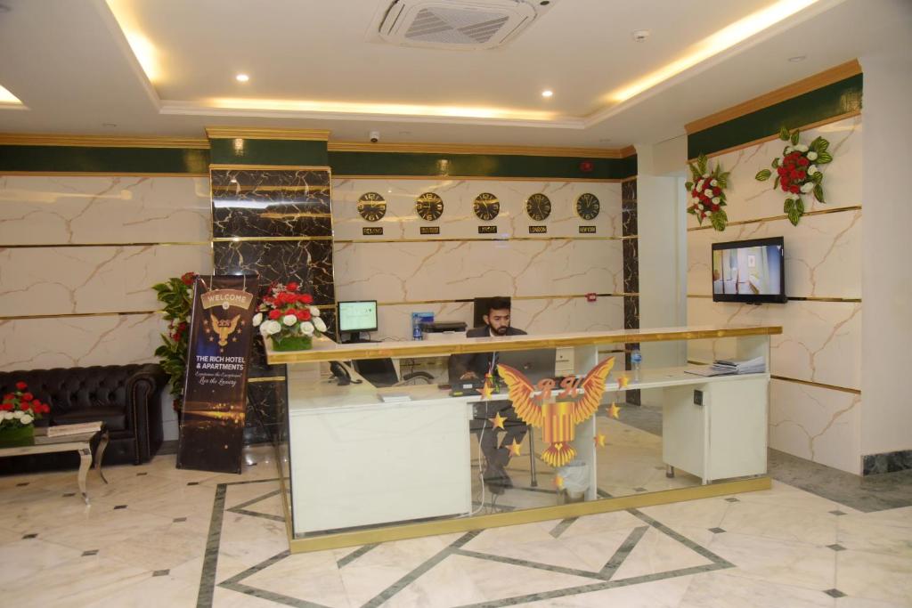 The Rich Hotel