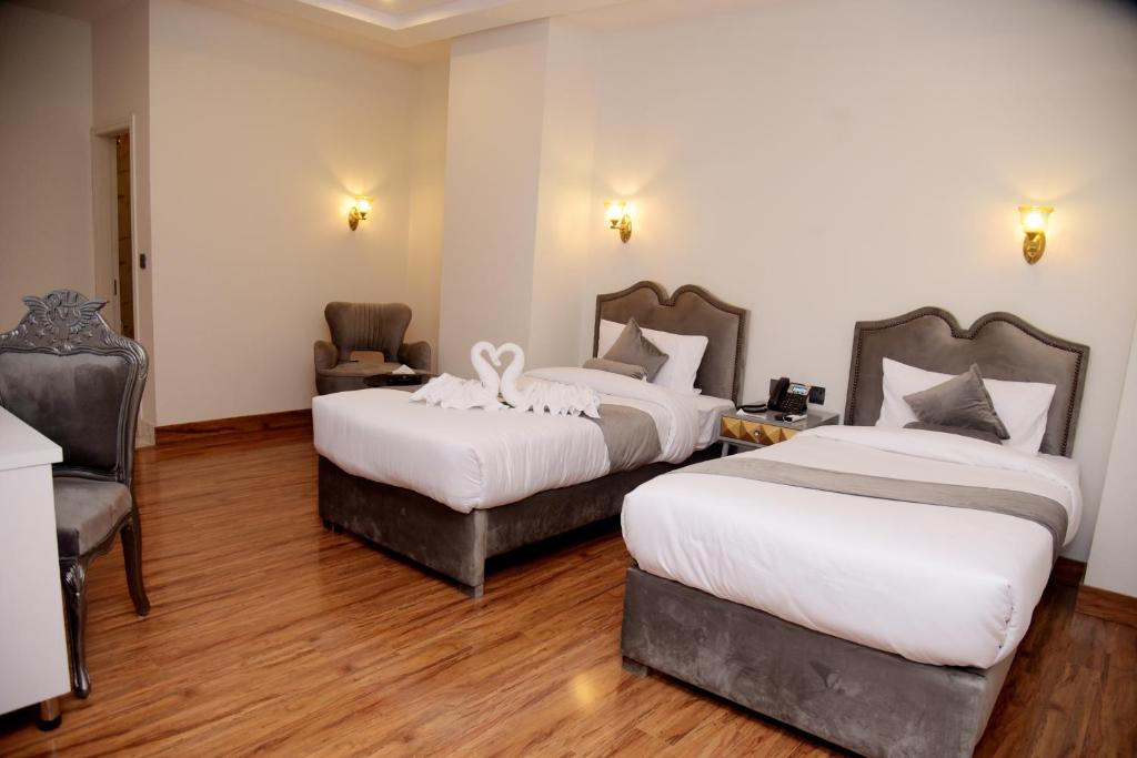 The Rich Hotel