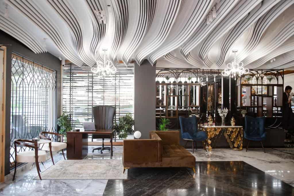 Bel Morris Hotel and Resorts