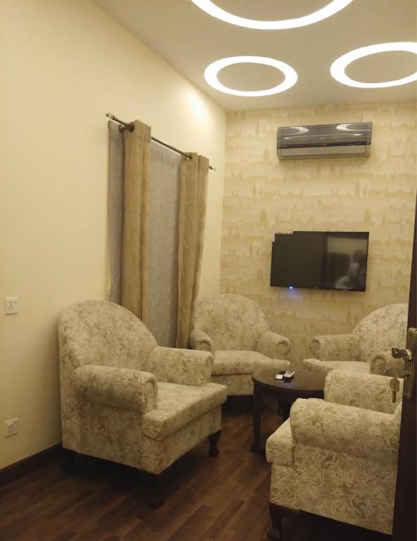 Chalet Multan