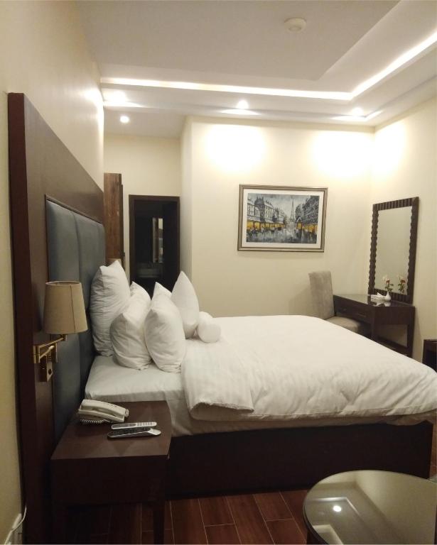 Chalet Multan
