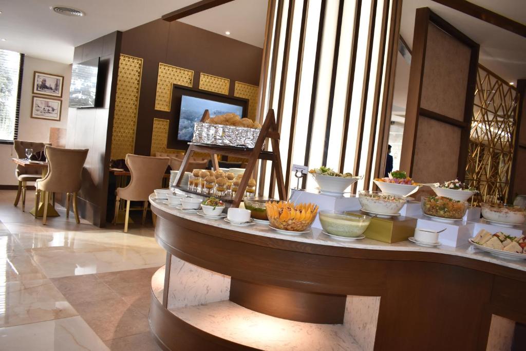 Falettis Grand Hotel Multan
