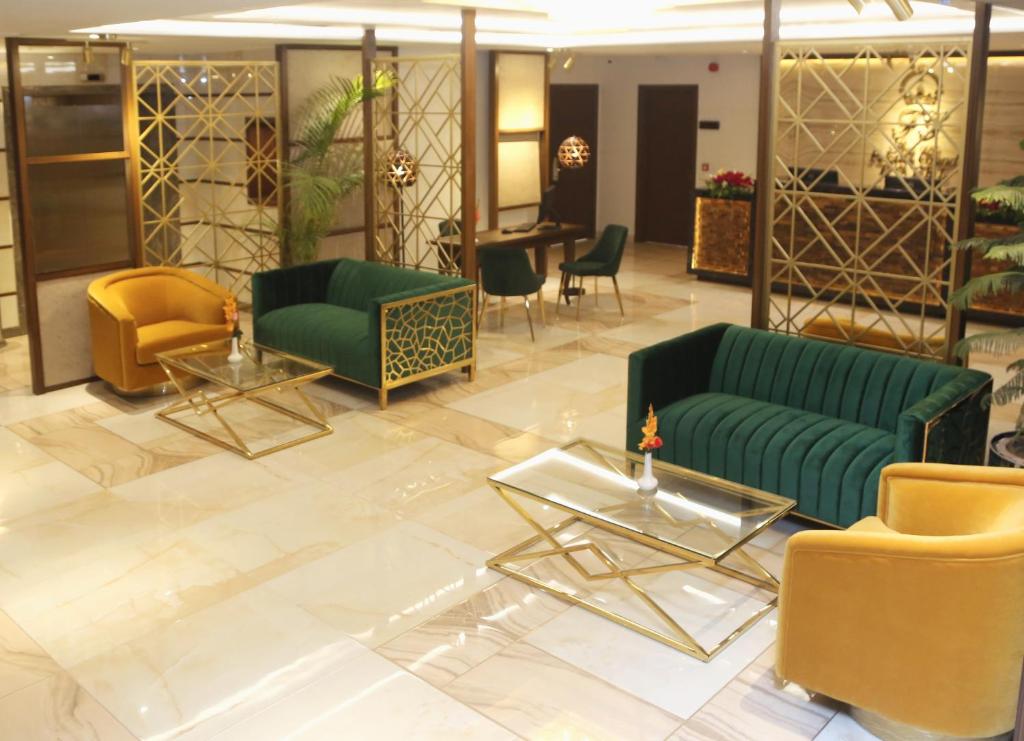 Falettis Grand Hotel Multan