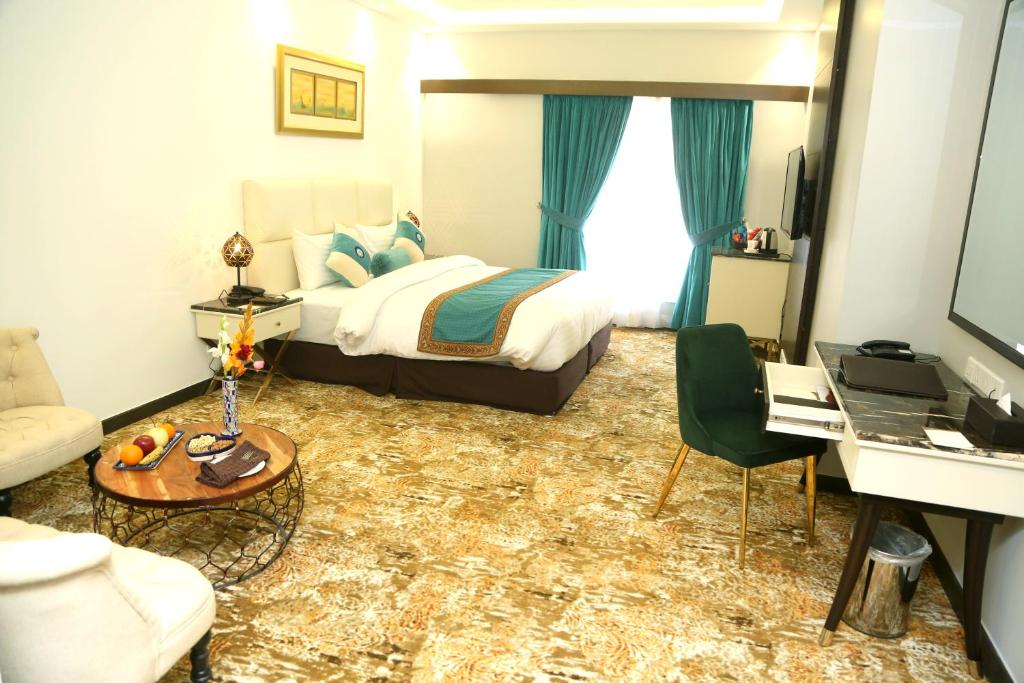Falettis Grand Hotel Multan