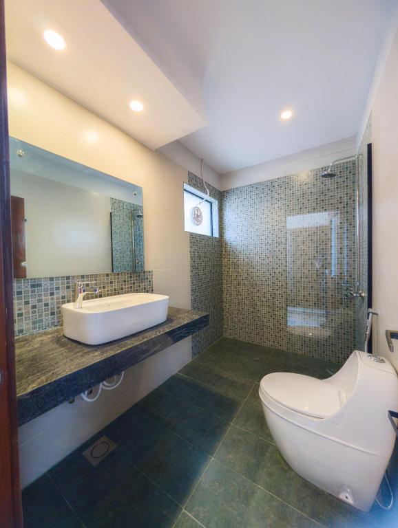 Grand Shalimar Hotel