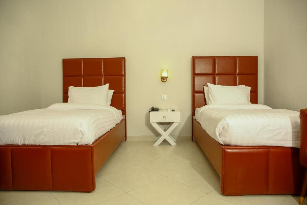 Grand Shalimar Hotel