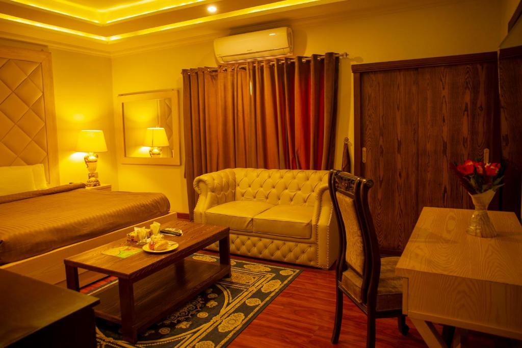 Hotel De Shalimar Multan