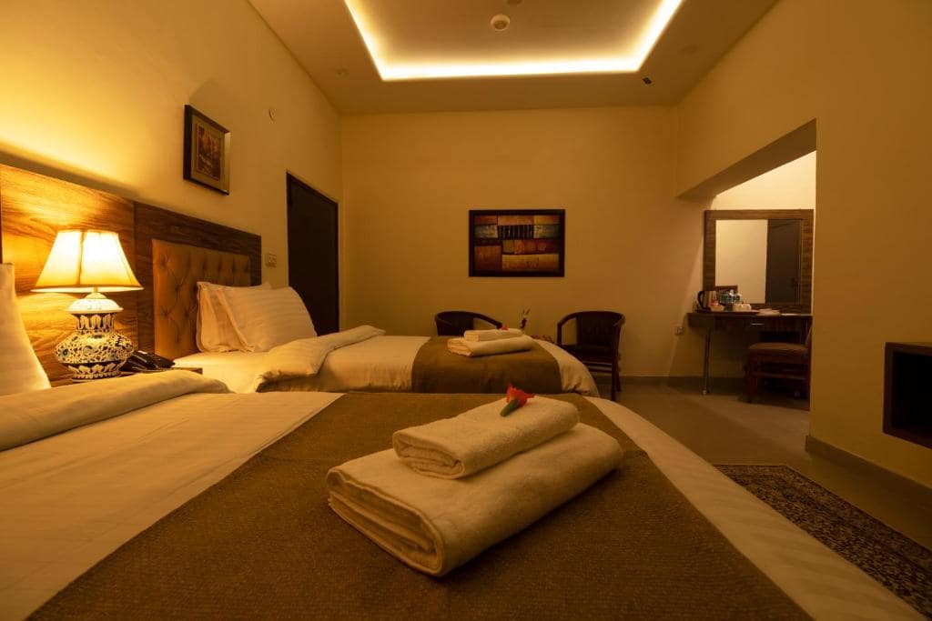 Hotel One Lalazar Colony
