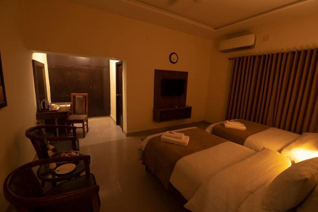 Hotel One Lalazar Colony