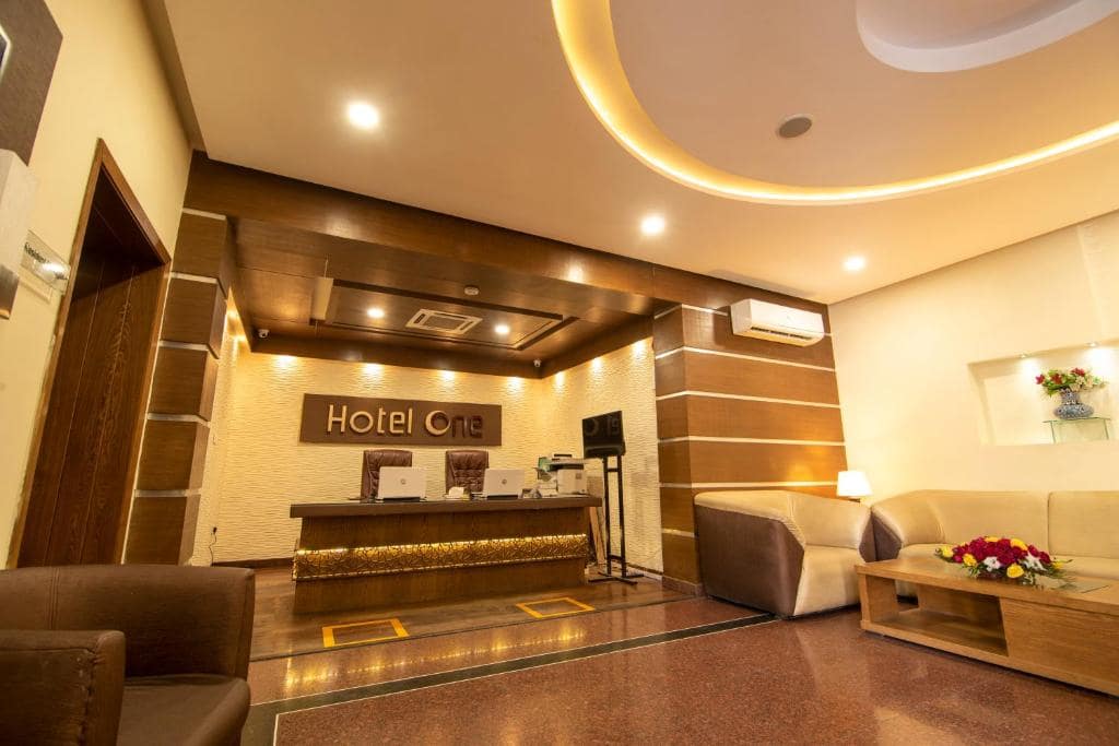 Hotel One Tariq Road