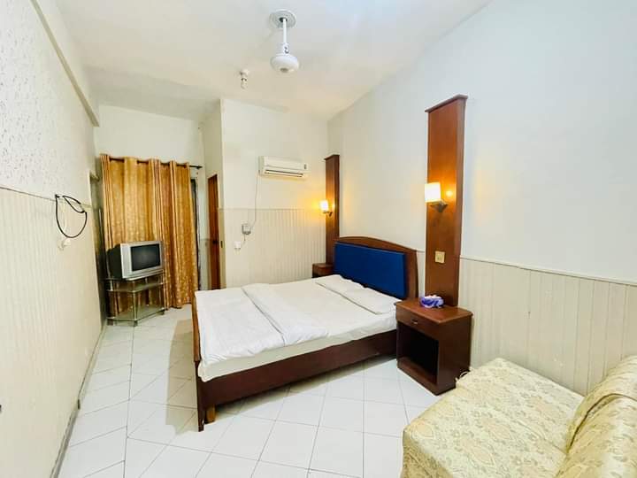 New Mid City Hotel