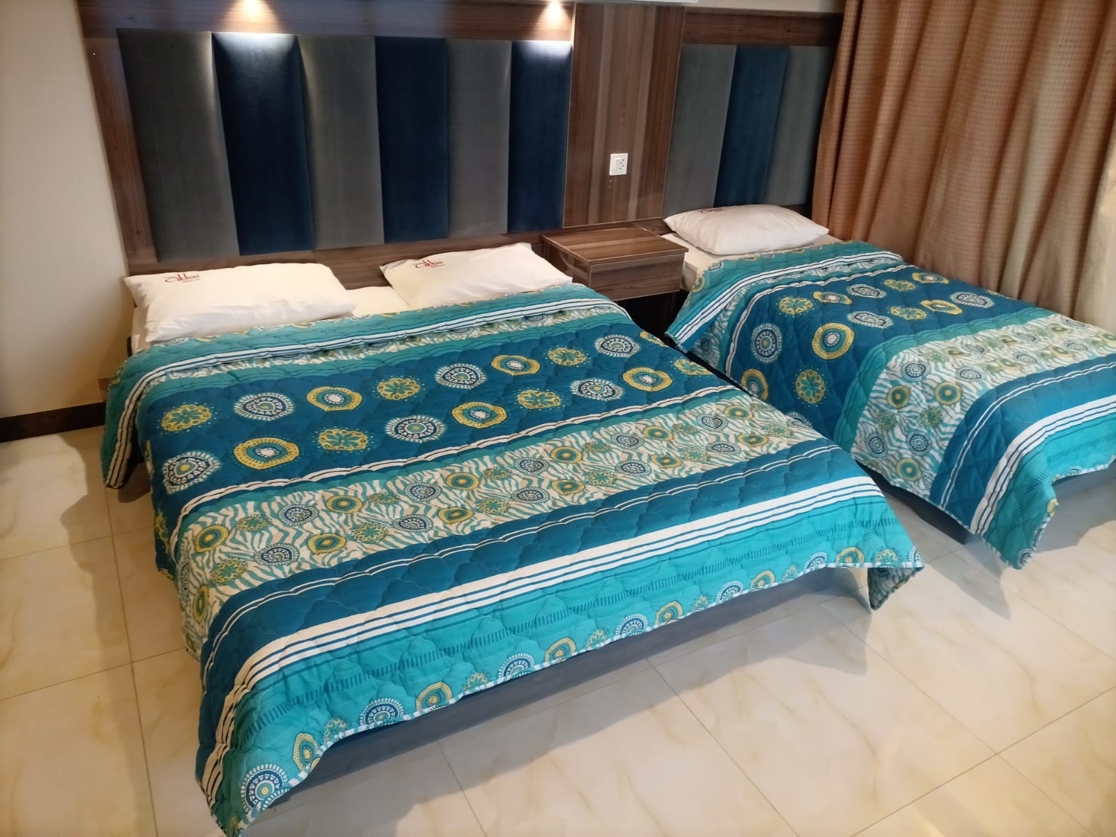 Akkas Hotel Murree
