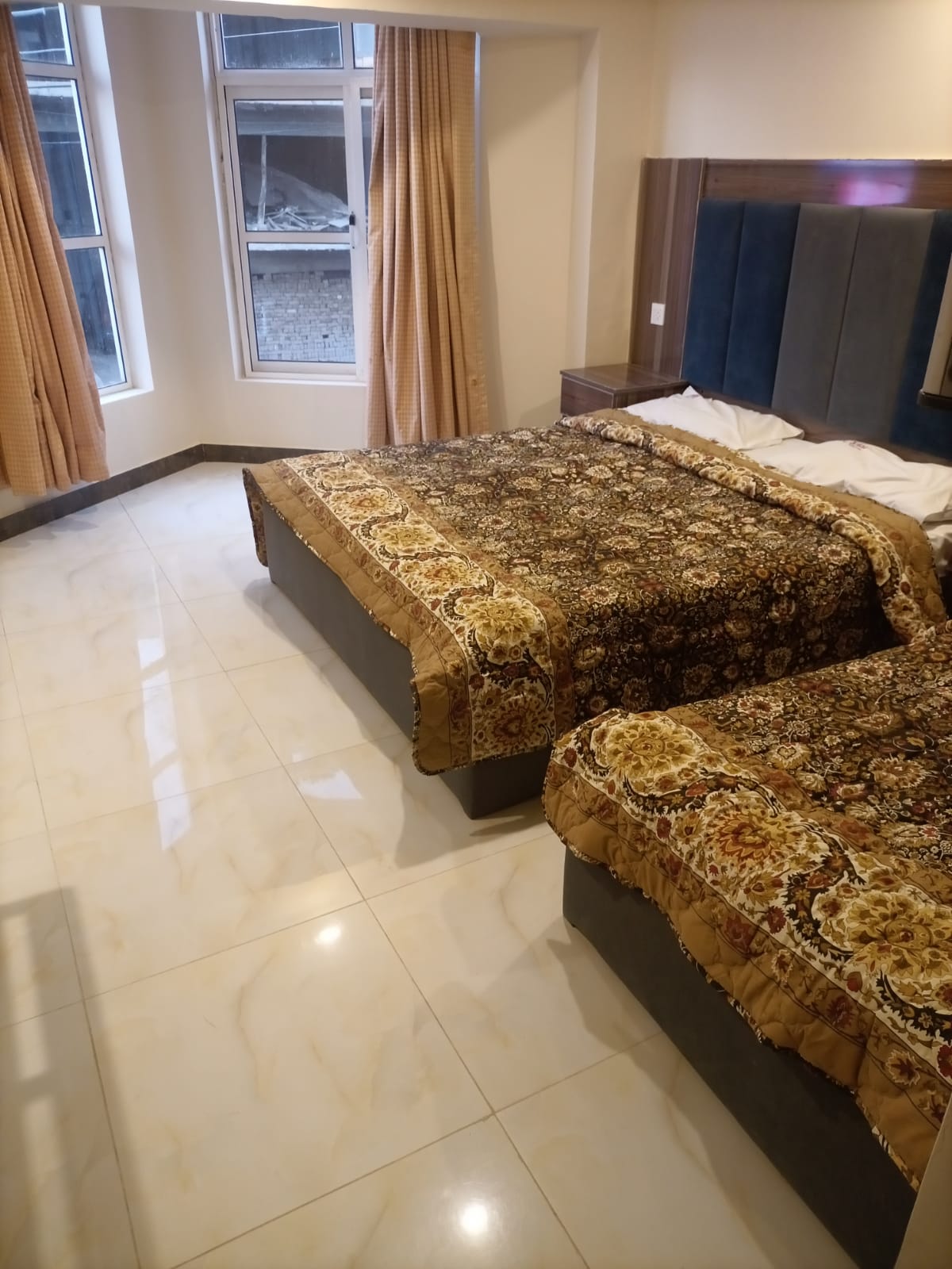 Akkas Hotel Murree