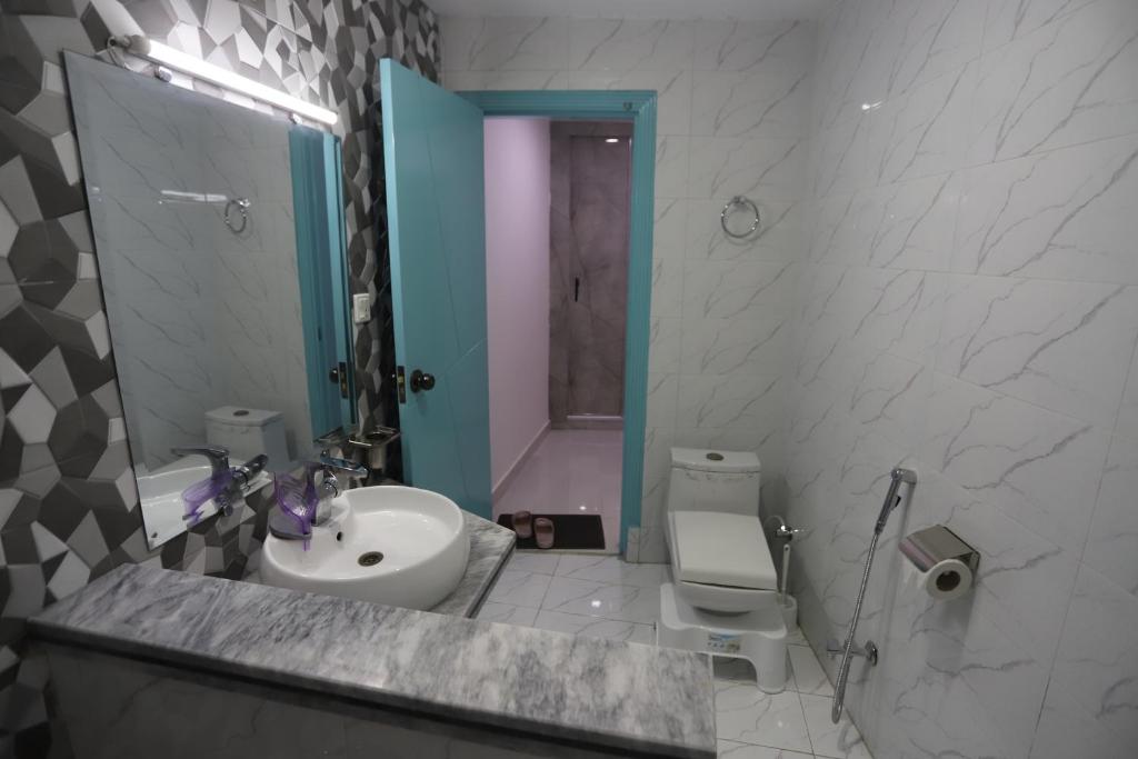 Aloche Apartments