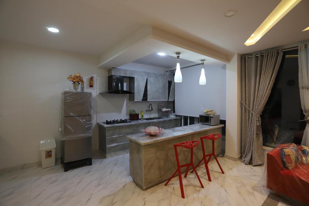Aloche Apartments