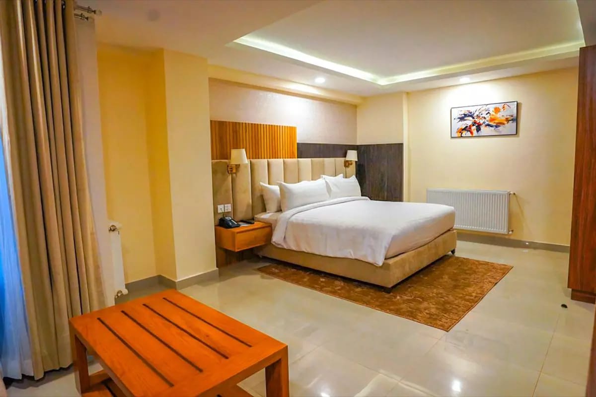 Fiora Hotel Murree