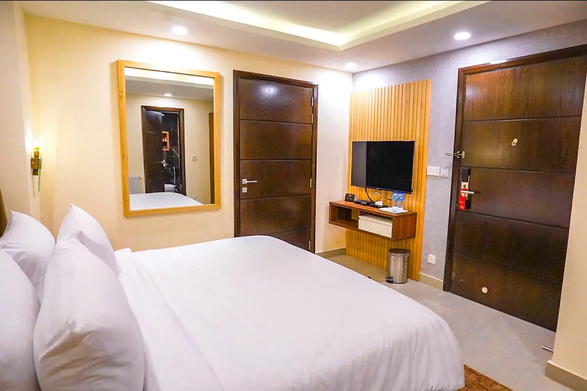Fiora Hotel Murree