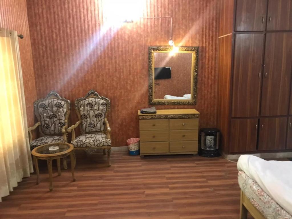 HMH Lodges Murree