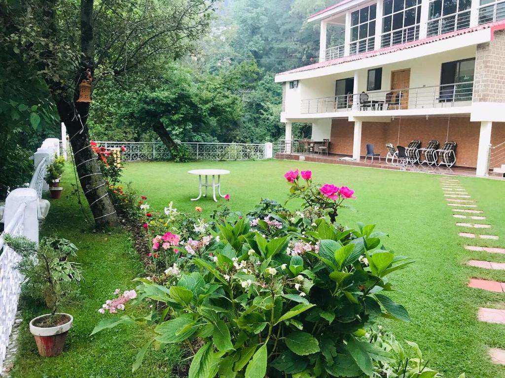 HMH Lodges Murree