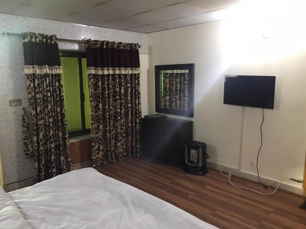 HMH Lodges Murree