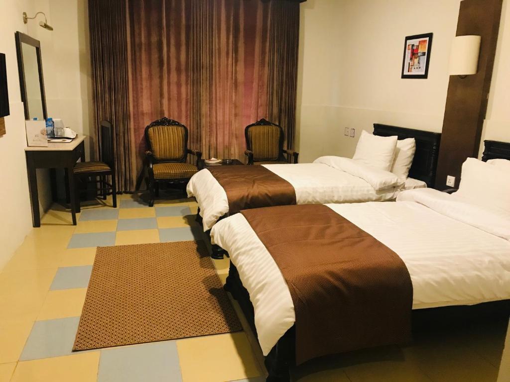 Hotel One Mall Road Murree