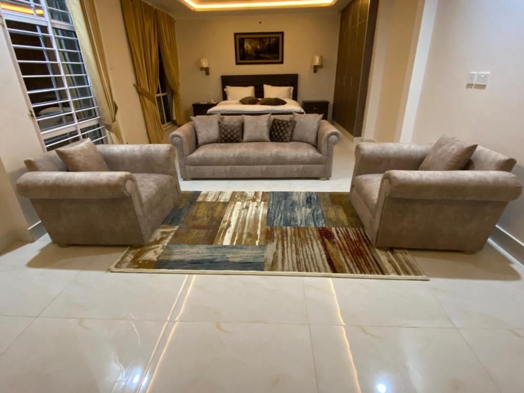 Insignia Resorts