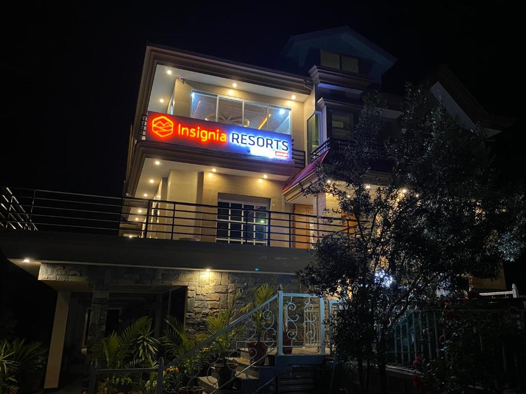 Insignia Resorts