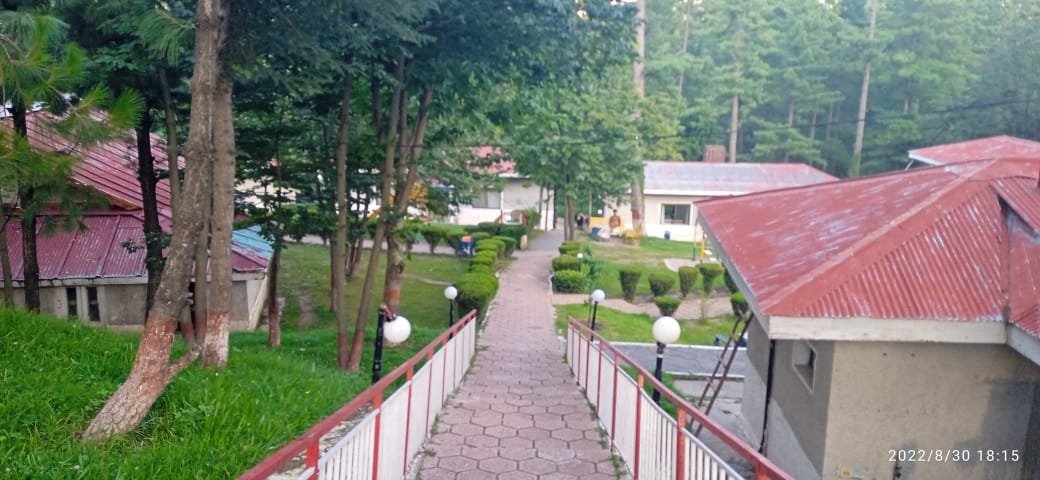 Lipa Huts