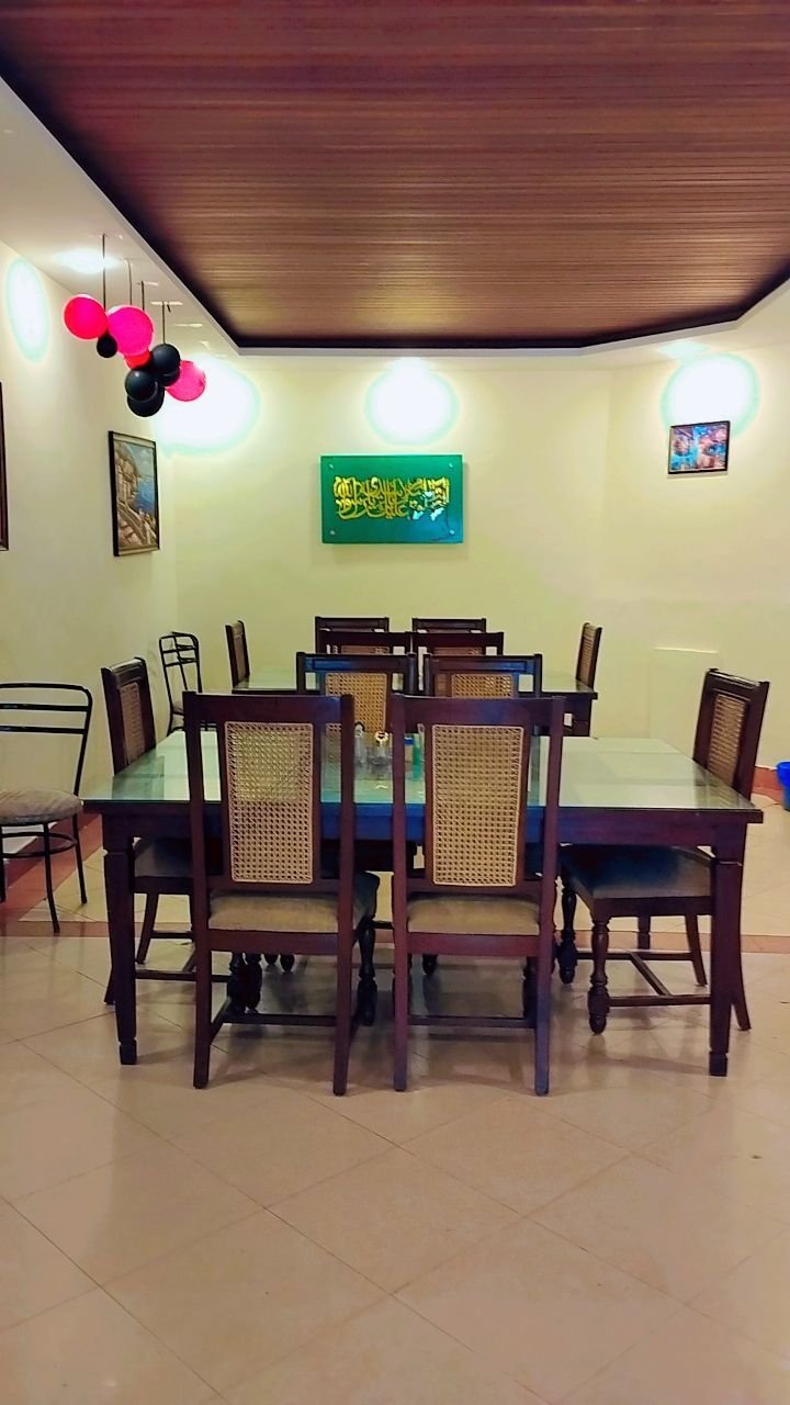 Lipa Huts