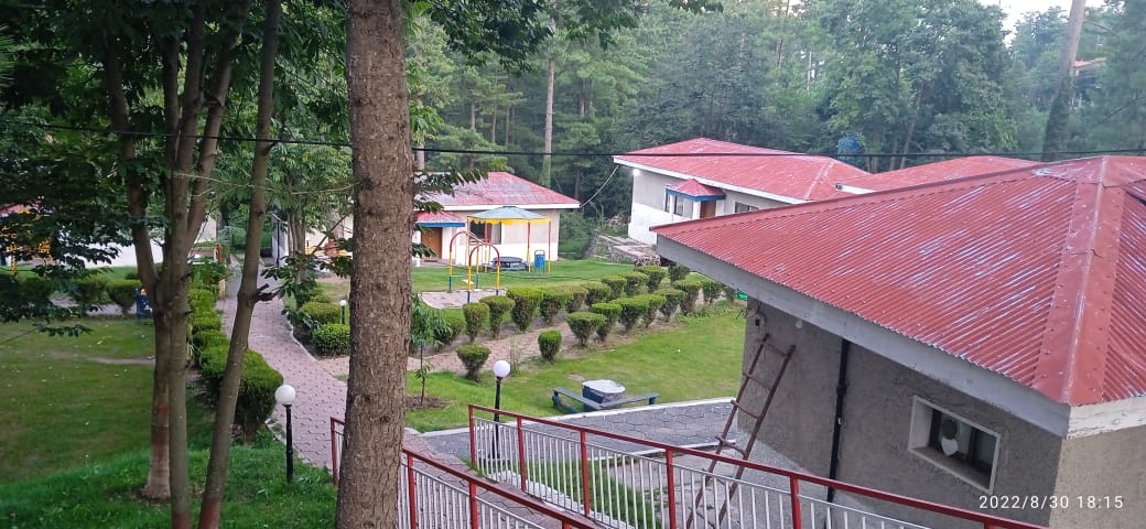 Lipa Huts