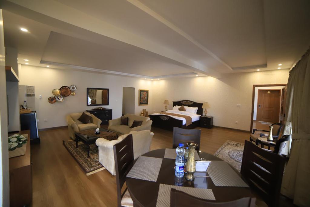 Marcopolo Resort Murree