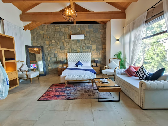 Pine Court Bhruban